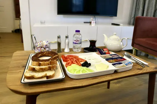 Royal Gold Suite Hotel Kahvaltı Tabağı